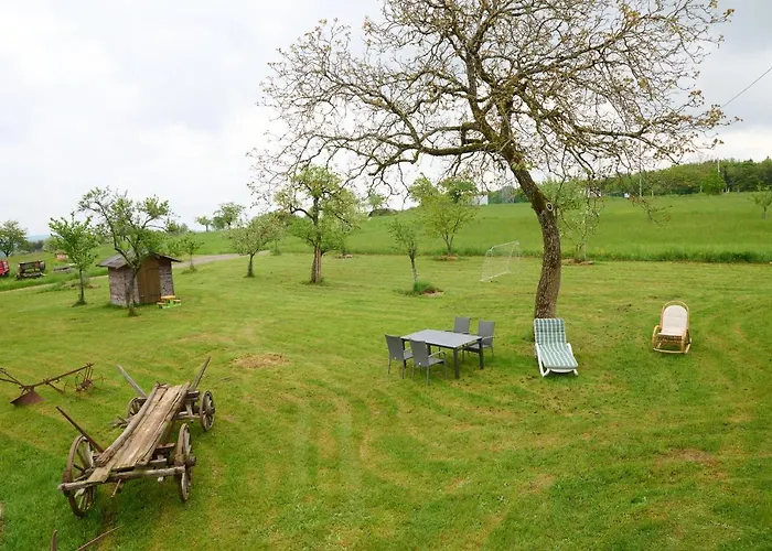 Le Noyer - Appt Avec Terrasse Et Jardin Partage Daire *